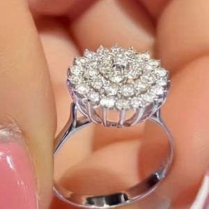 Beautiful Silver Plated Band Zirconia Stones Costume Jewelry Ring sz 6